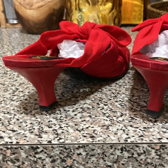 Donna Karan Mules - Picture 4 of 7